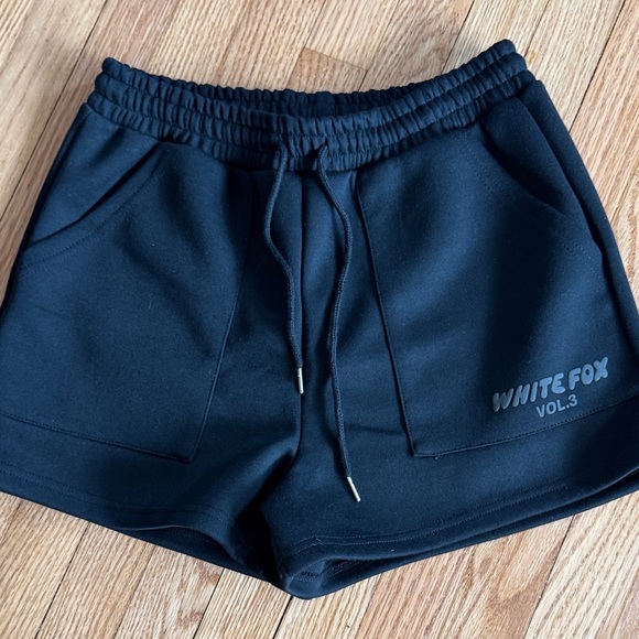 White Fox Boutique Pants - White Fox shorts NWT